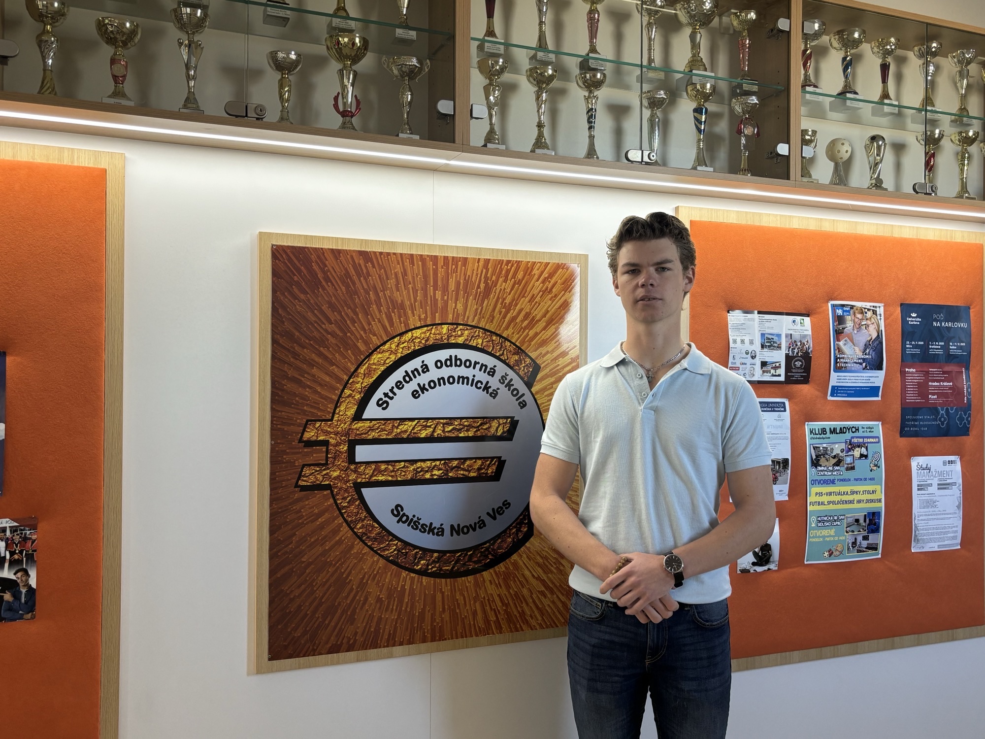 Na SOŠ ekonomickej v Spišskej Novej Vsi si overovali vedomosti na olympiáde „Podnikový hospodár“, ktorej organizátorom je Podnikovohospodárska fakulta Ekonomickej univerzity v Bratislave so sídlom v Košiciach