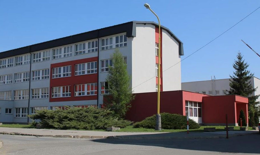 Stredná odborná škola informačných technológií, Ostrovského 1