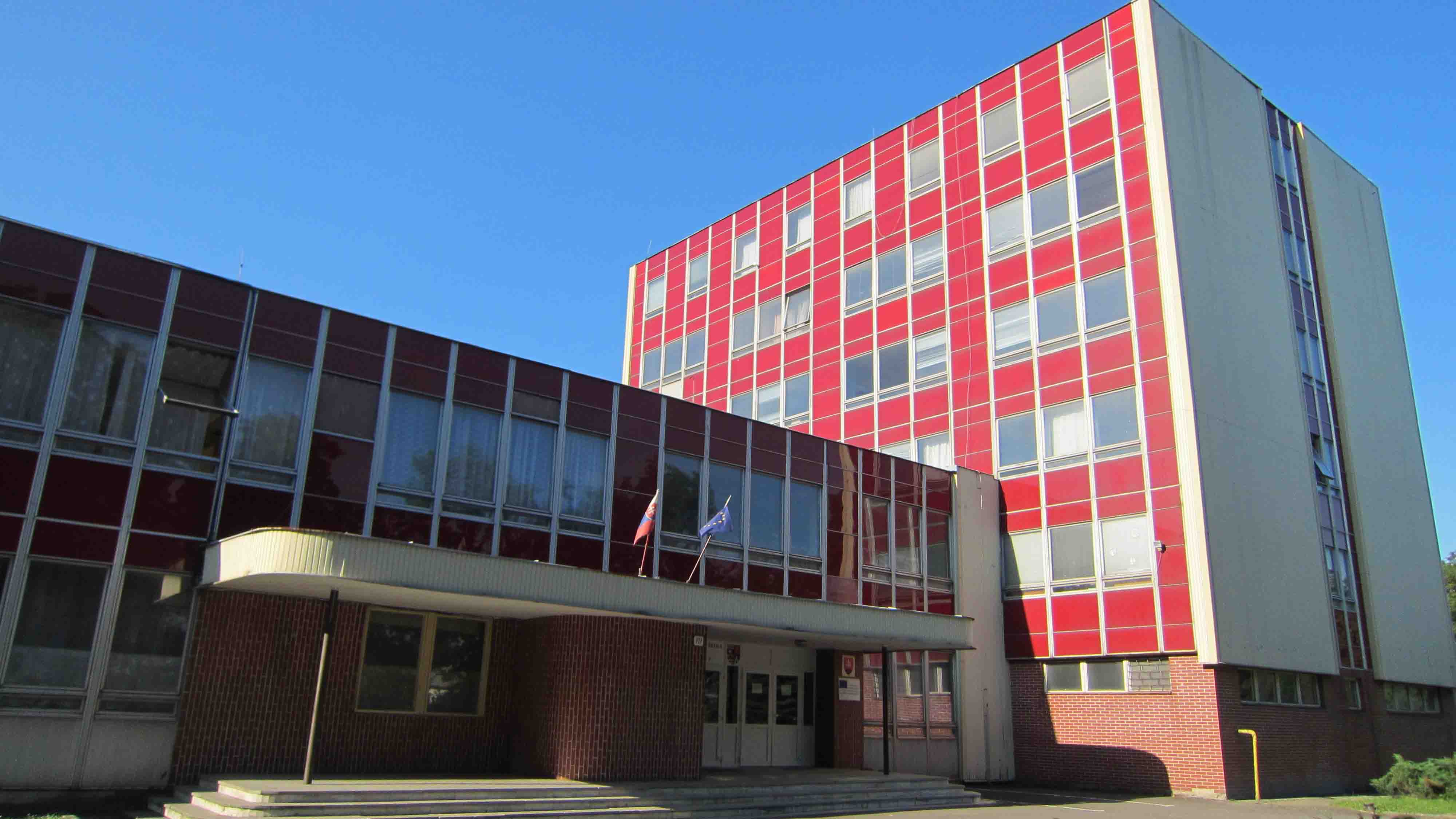 Stredná odborná škola dopravy a služieb, Mierová 727