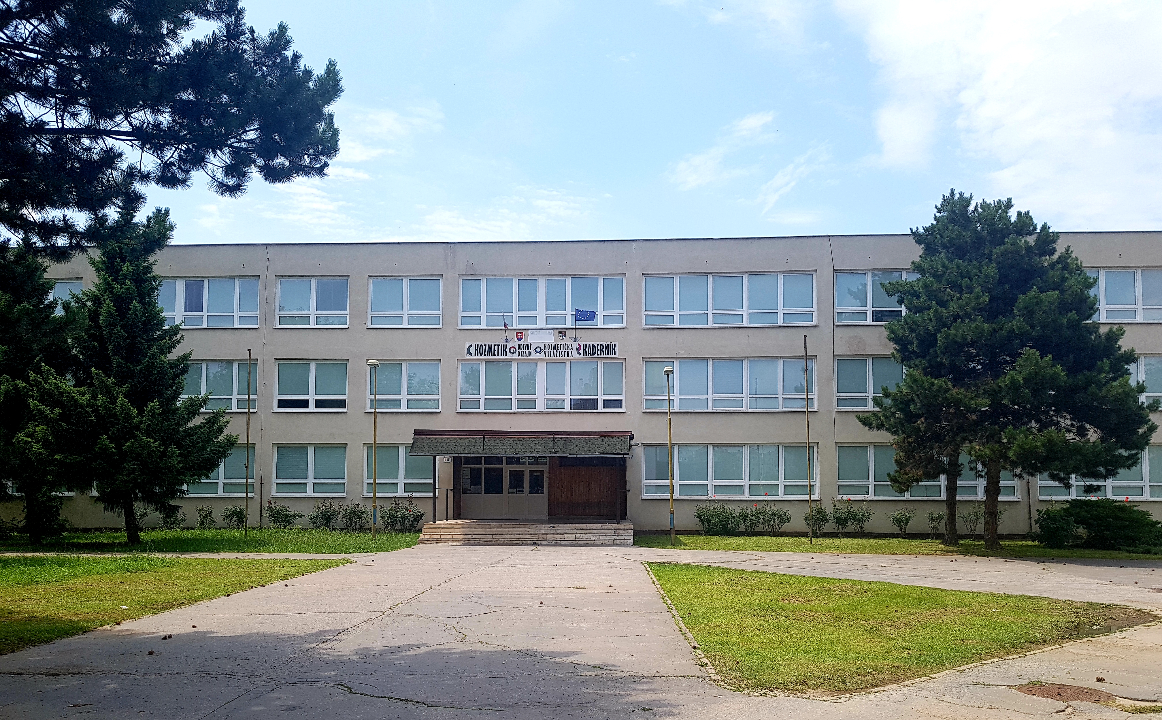 Stredná odborná škola beauty služieb, Gemerská 1