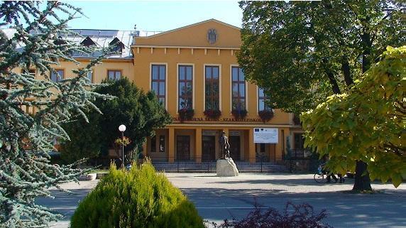 Stredná odborná škola agrotechnická, Agrotechnikai Szakközépiskola, Hlavná 54